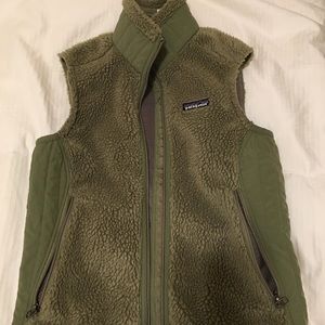 Patagonia vest